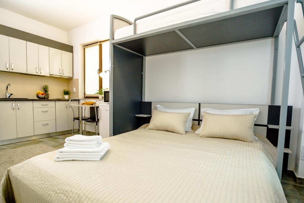 Conceptht Regim Hotelier Iasi Bagian luar foto