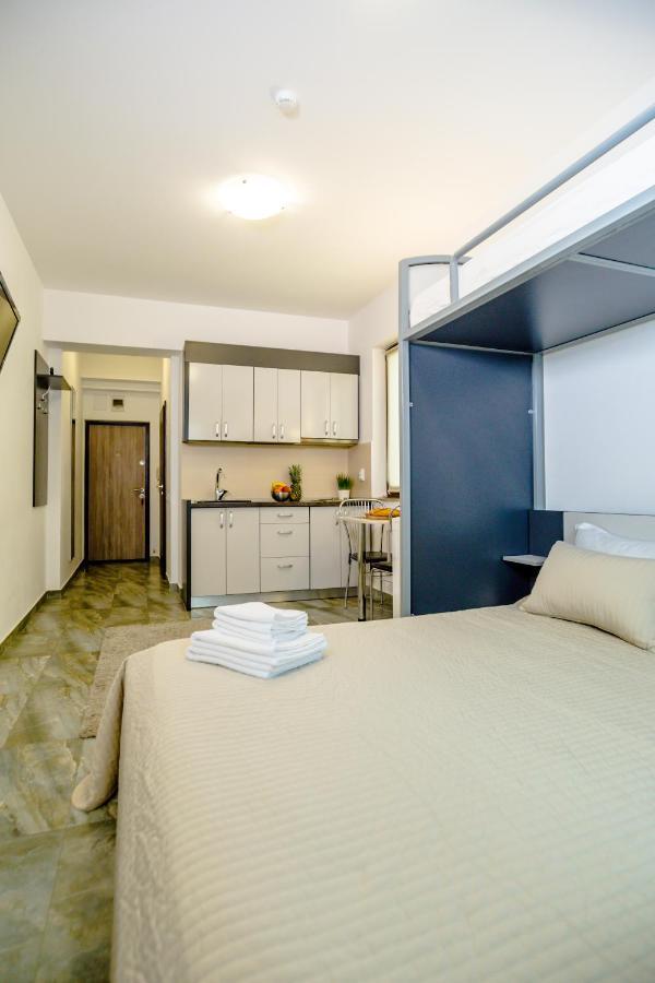Conceptht Regim Hotelier Iasi Bagian luar foto
