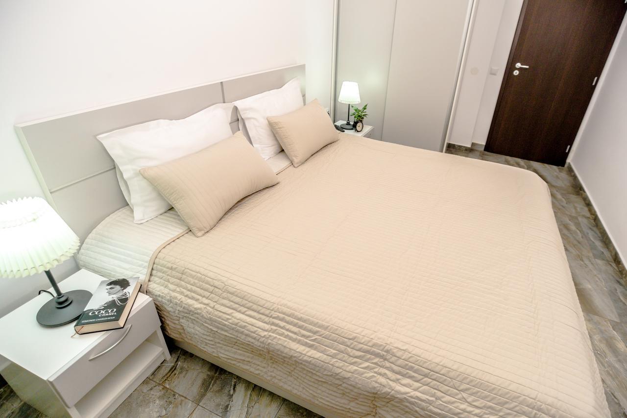 Conceptht Regim Hotelier Iasi Bagian luar foto