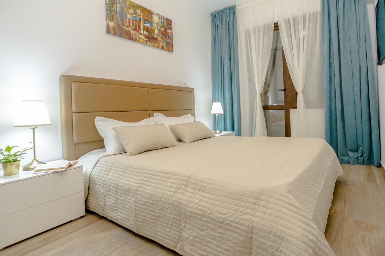 Conceptht Regim Hotelier Iasi Bagian luar foto