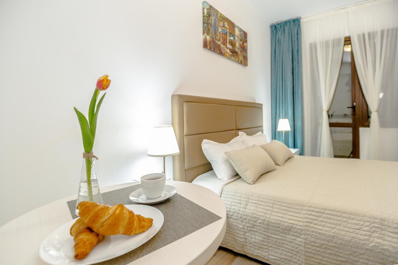 Conceptht Regim Hotelier Iasi Bagian luar foto